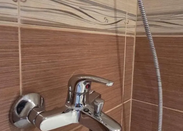 нарцис Lägenhet *